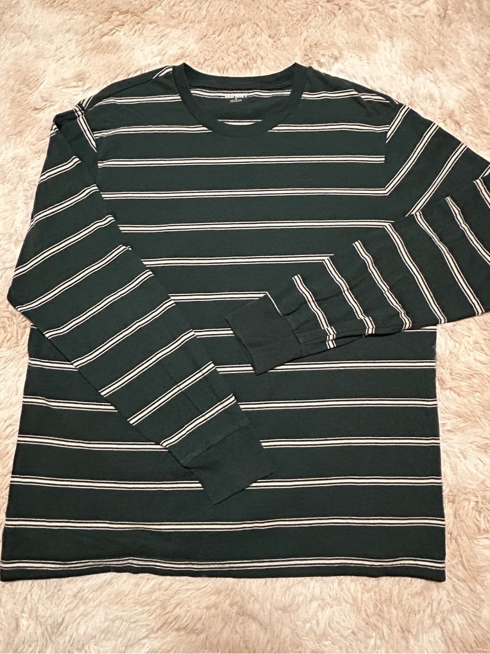 Old Navy Dark Green Striped Long-Sleeve Tee